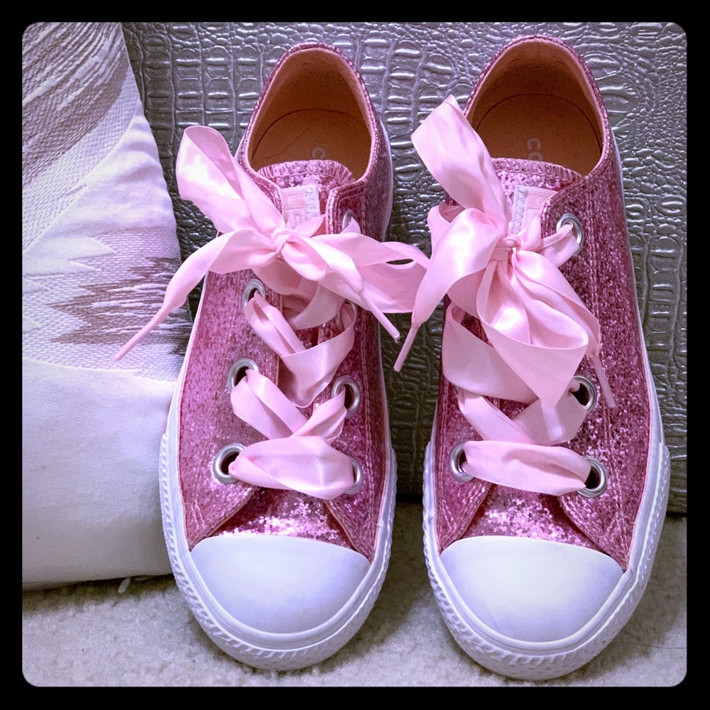 Sparkle Pink Converse